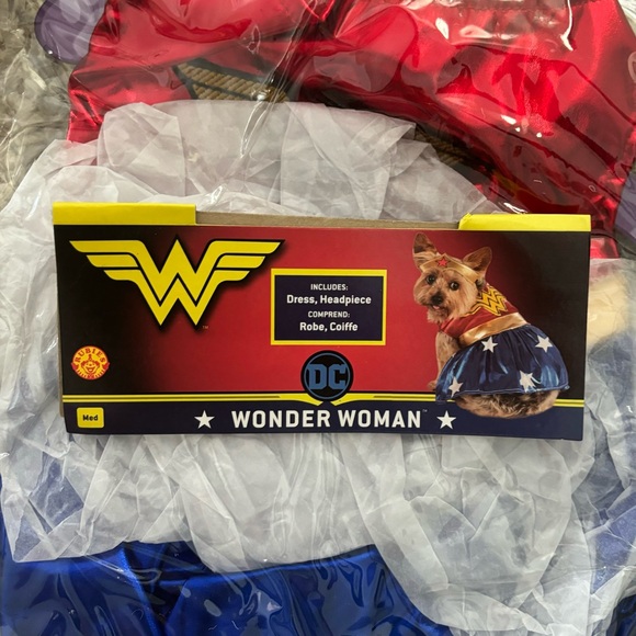 Pets Wonder Woman Halloween costume size Medium - Picture 2 of 5